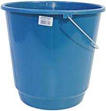 BALDE-PLASTICO-DE-15LTS